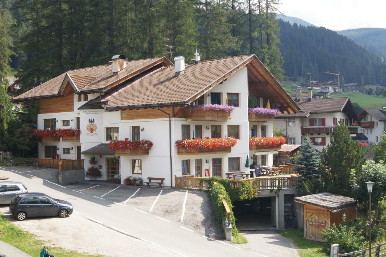 Ferienwohnungen Am Laerchenweg Sexten Exterior photo