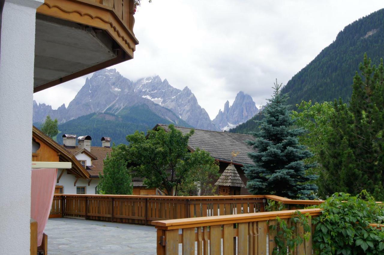 Ferienwohnungen Am Laerchenweg Sexten Exterior photo